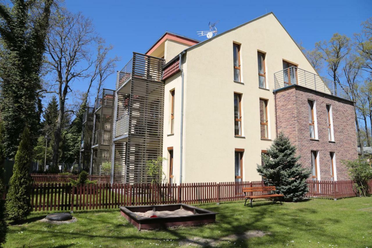 Apartament Ams A12 Appartement Rewal Buitenkant foto