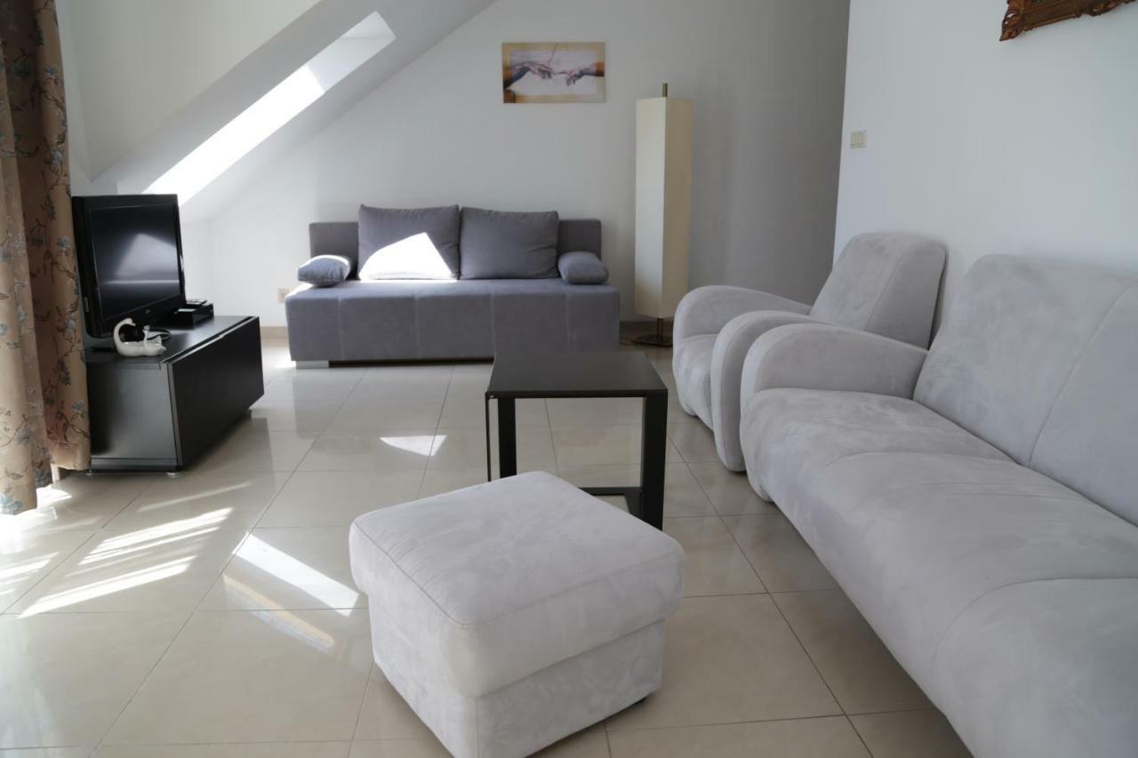 Apartament Ams A12 Appartement Rewal Buitenkant foto
