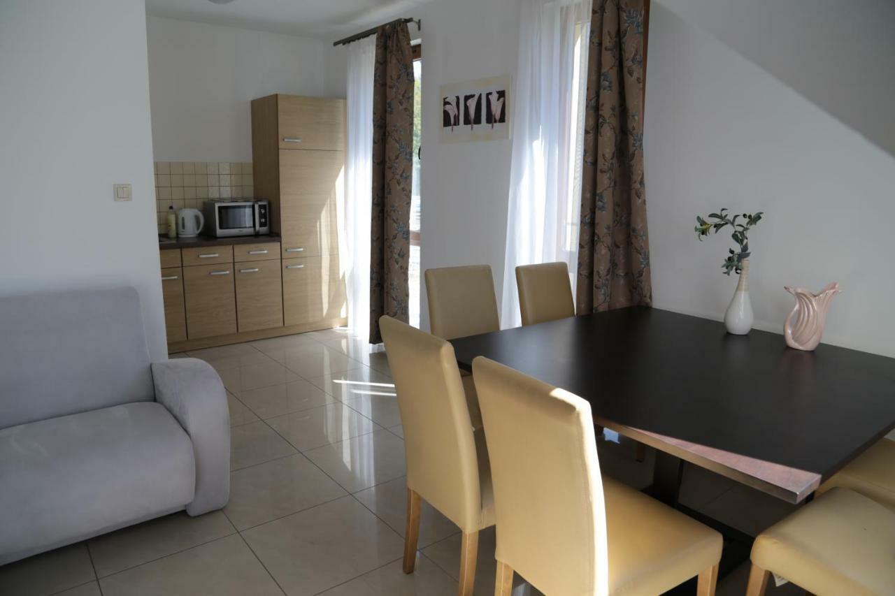 Apartament Ams A12 Appartement Rewal Buitenkant foto